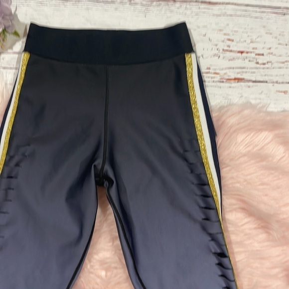 ULTRACOR Slash Ombre Navy Gold Racer Stripe Performance Leggings Stripe - Picture 5 of 10